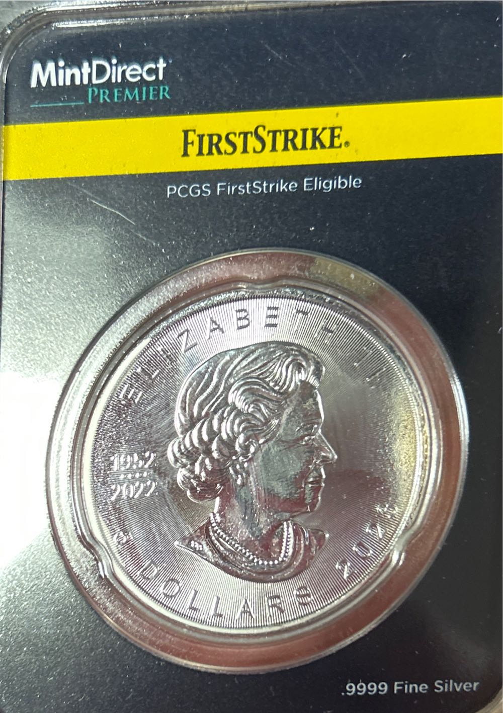 Canadian Maple Leaf  coin collectible - Main Image 2