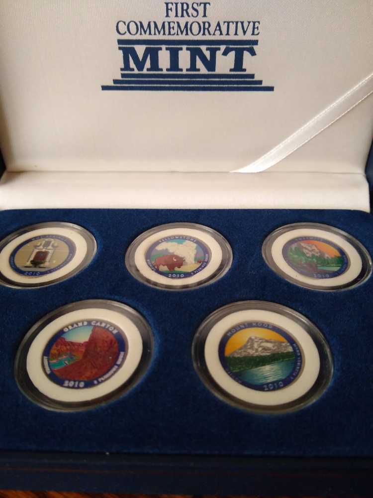 Quarter Park 2010 First Commemorative Mint Set  coin collectible - Main Image 3