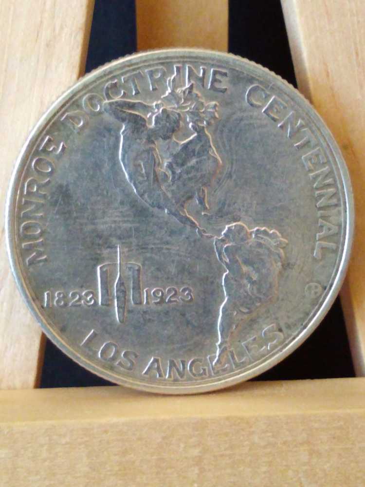 1923 “S” Monroe Doctrine Centennial Half Dollar  coin collectible - Main Image 2
