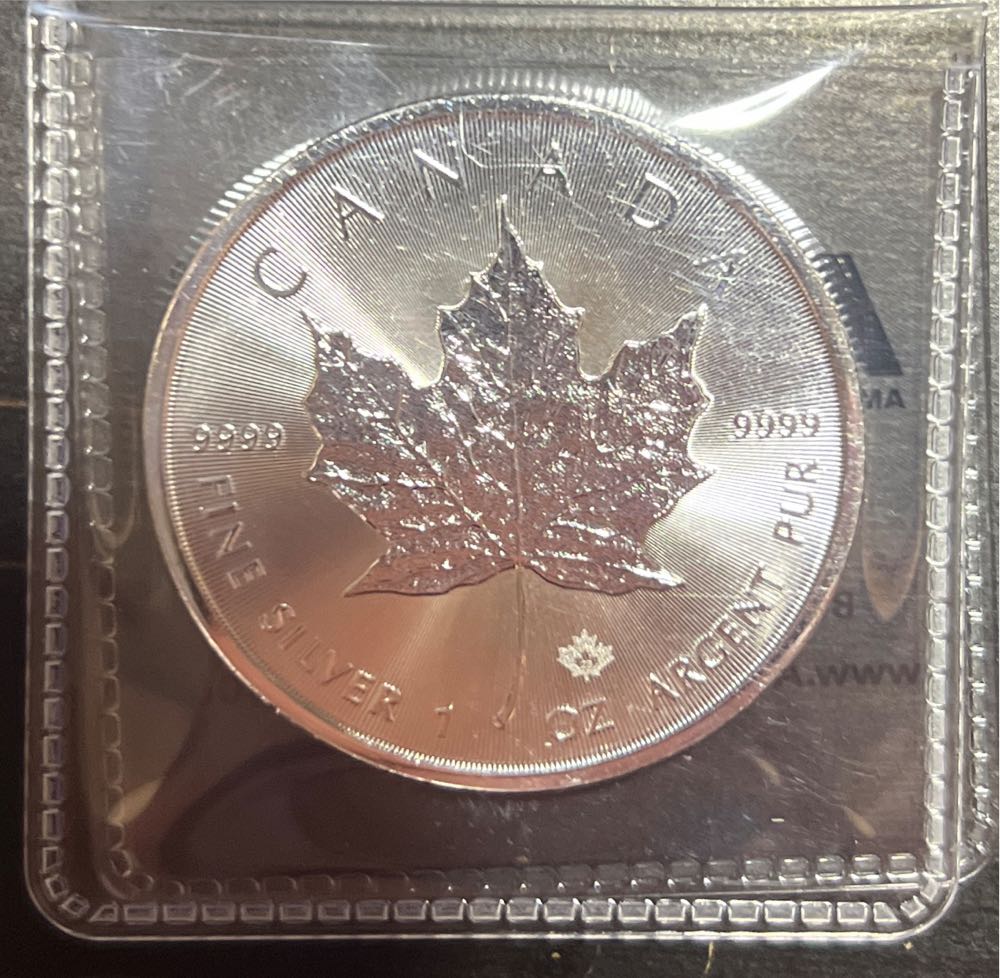 Washington Quarter - 2000 S Massachusetts