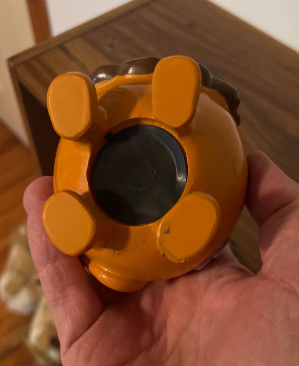 Bank 5  coin collectible - Main Image 3