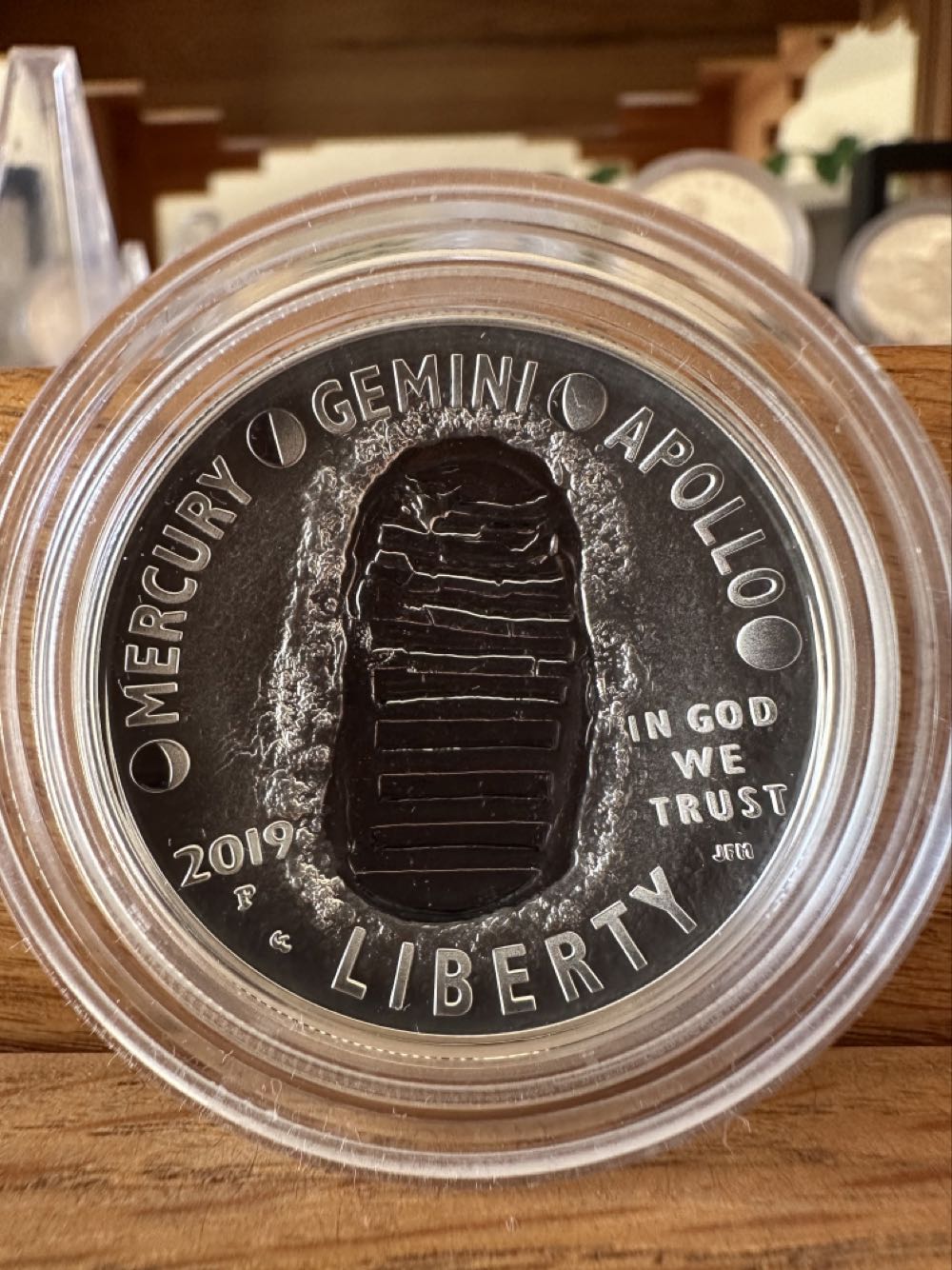 Proof Coin  coin collectible - Main Image 2