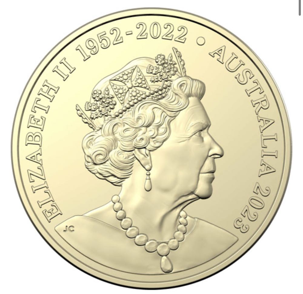 50th Anniversary Of The End Of Australian Involvement In The Vietnam War $2  coin collectible [Barcode 9314688111745] - Main Image 2