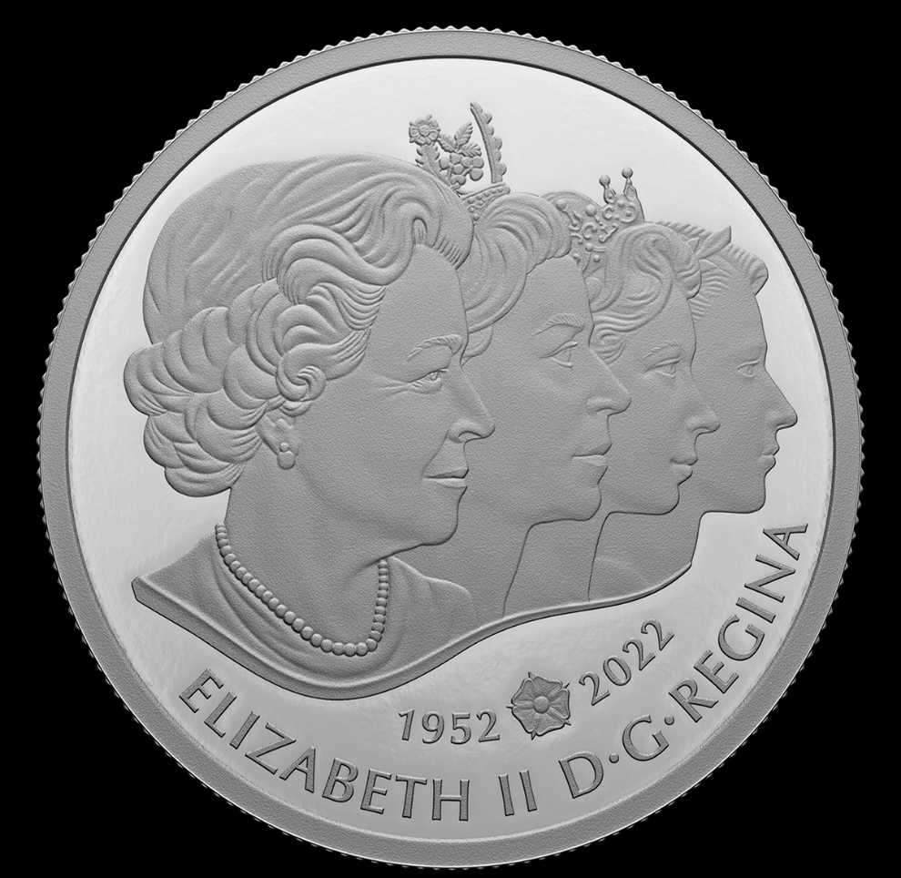 Queen Elizabeth II - A Sense of Duty, A Life of Service  coin collectible - Main Image 2