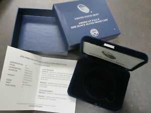 Washington Quarter - 2000 S Massachusetts