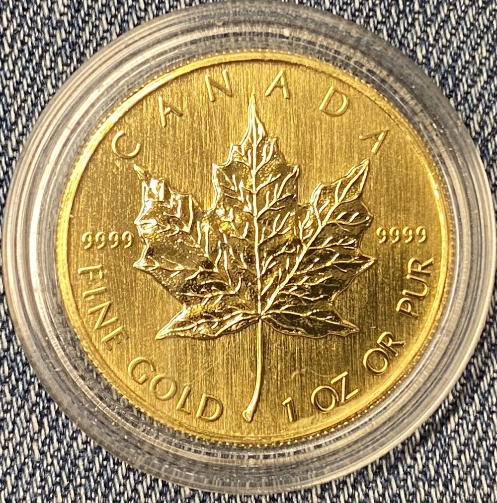 Maple Leaf 2005  coin collectible - Main Image 2