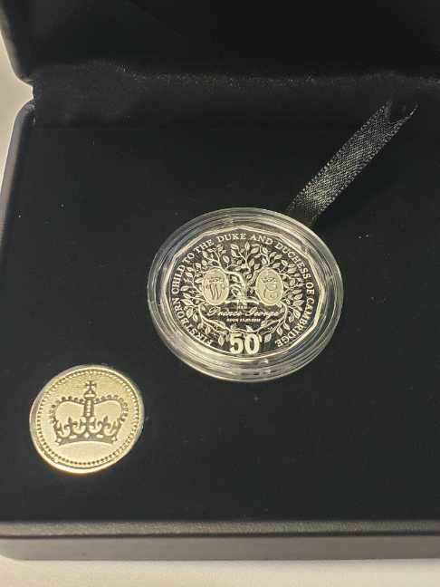 Niue 2014 2$ Disney Mickey & Friends ”Daisy Duck” 1 Oz Silver Proof Coin