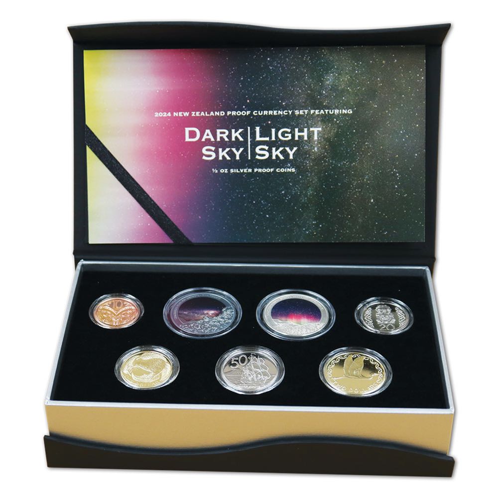 2023 NZ Proof Coin Set - Native Bee - Ngaro Huruhuru  coin collectible - Main Image 3