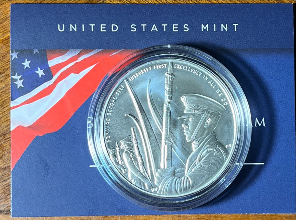 US Medal Military Air Force  coin collectible [Barcode 704786340410] - Main Image 2