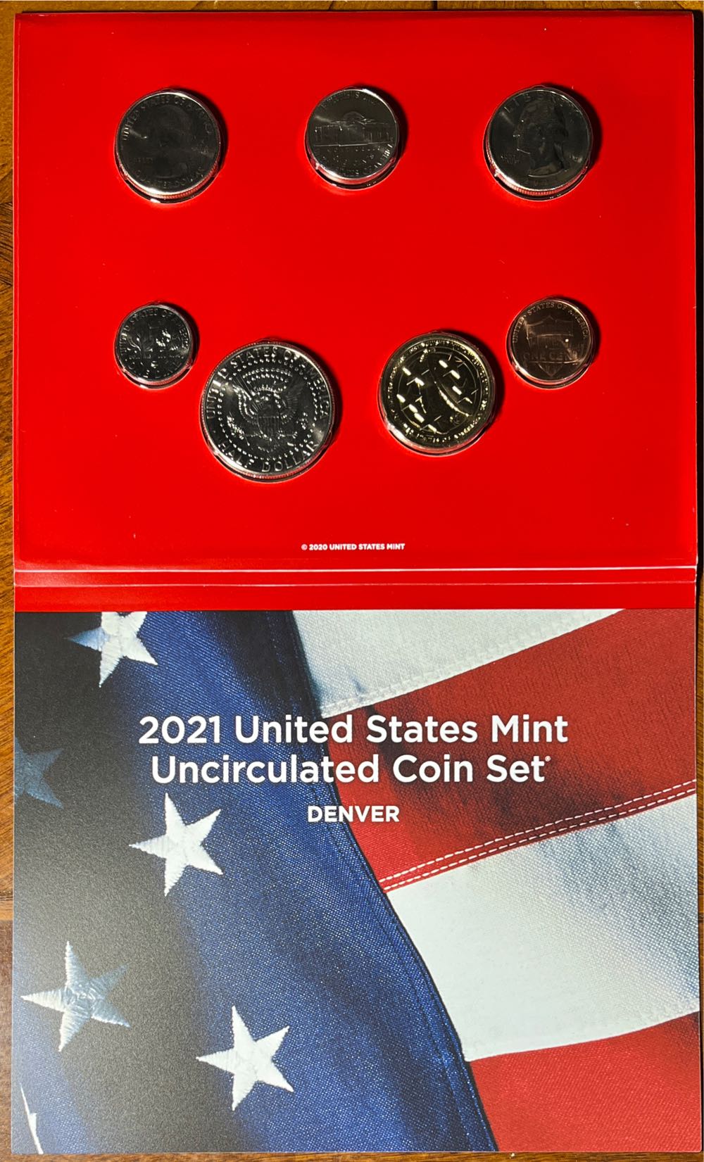 U.S. Mint Uncirculated Coin Set 2021 D  coin collectible - Main Image 2