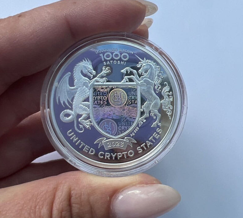 Liberty Eagle  coin collectible - Main Image 2
