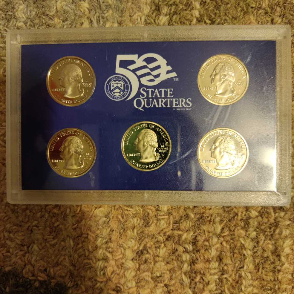 United States Mint 50 State Quarters Proof Set 2005  coin collectible - Main Image 2