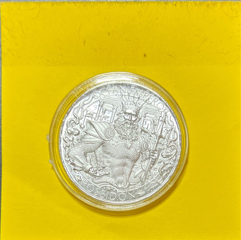 London Pikachu - Blue Rainbow Holo