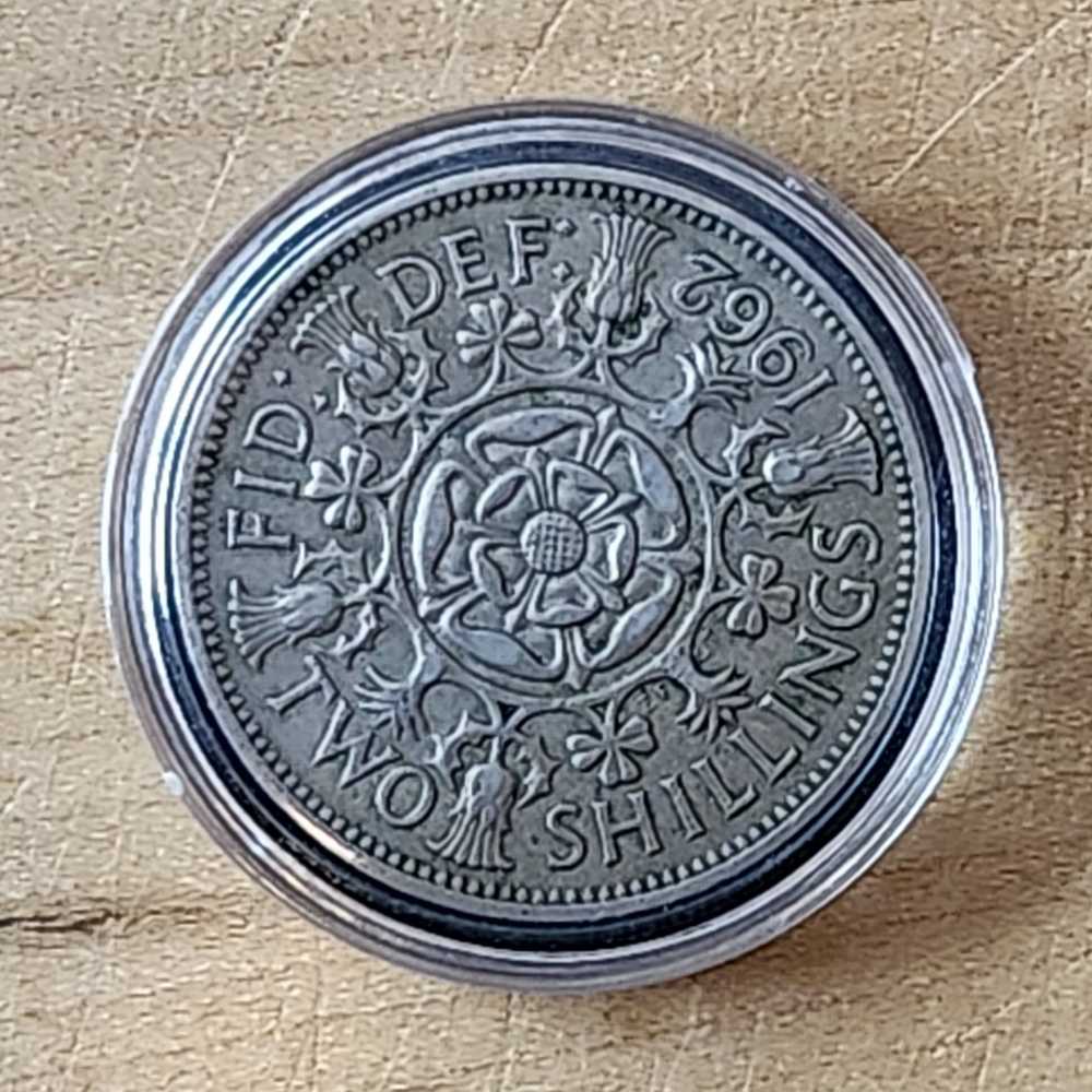 UK Two Shillings  coin collectible - Main Image 2