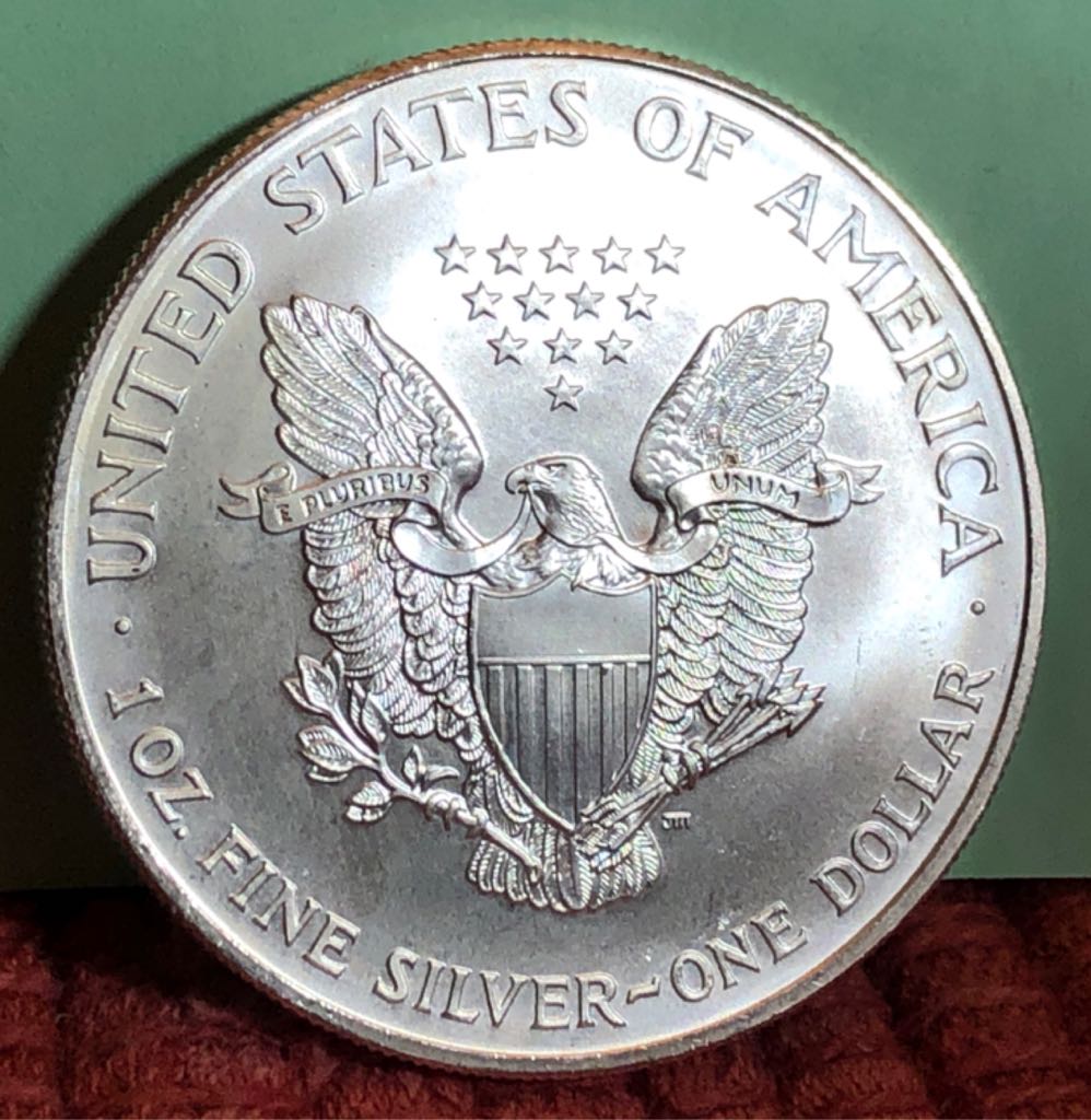 2000 $1 Silver Eagle  coin collectible - Main Image 2