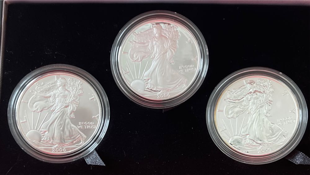 2006 American Eagle 20th Anniversary Silver 3 Coin Set  coin collectible [Barcode 704785053083] - Main Image 2
