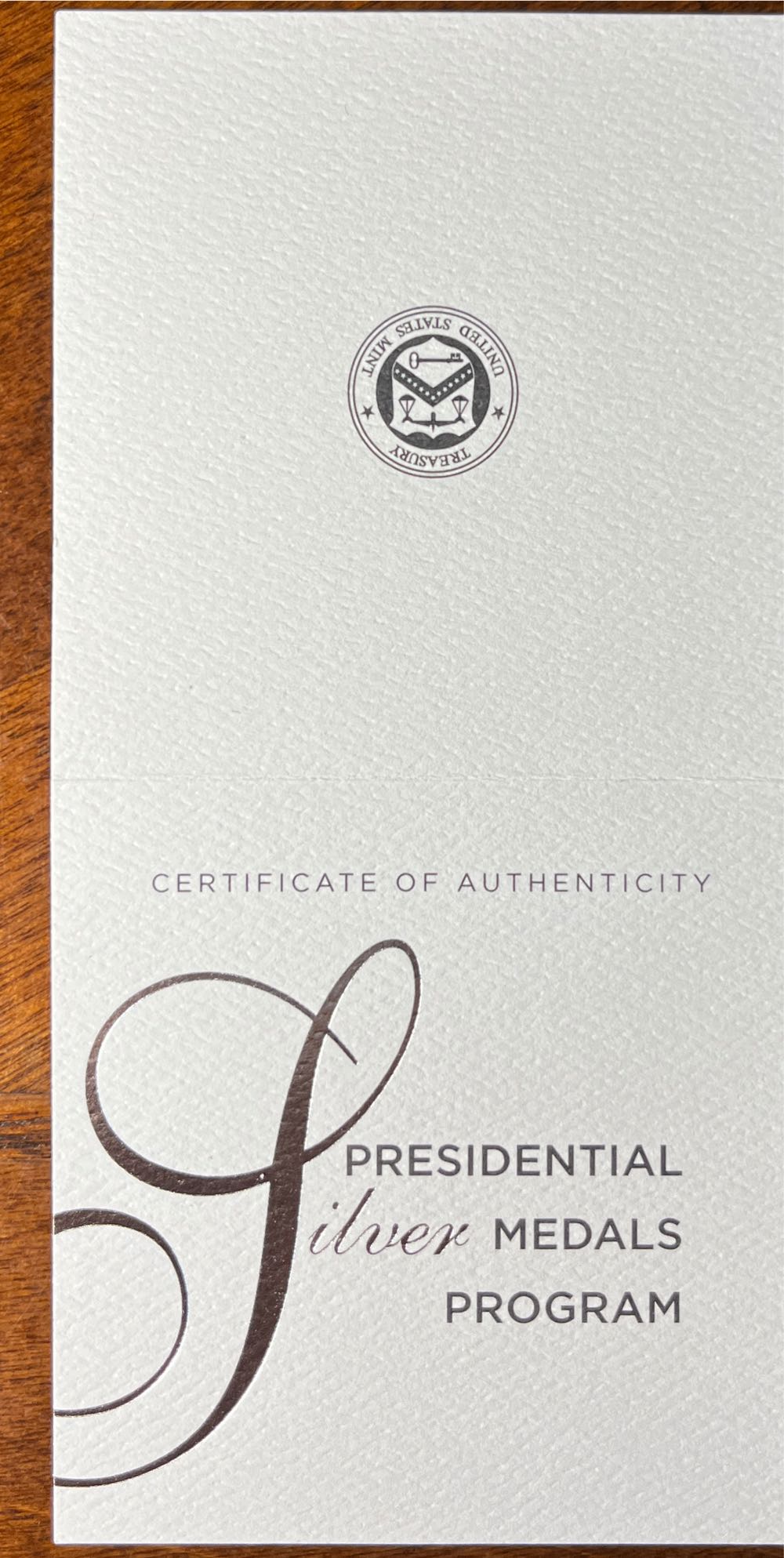 S817 Presidential Silver Medal Andrew Johnson  coin collectible [Barcode 704786261388] - Main Image 3