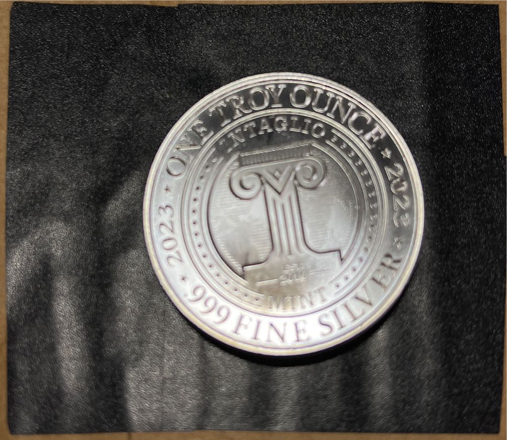 Intaglio Mint  Large Cat Silver Round - 2023 1oz  coin collectible - Main Image 2