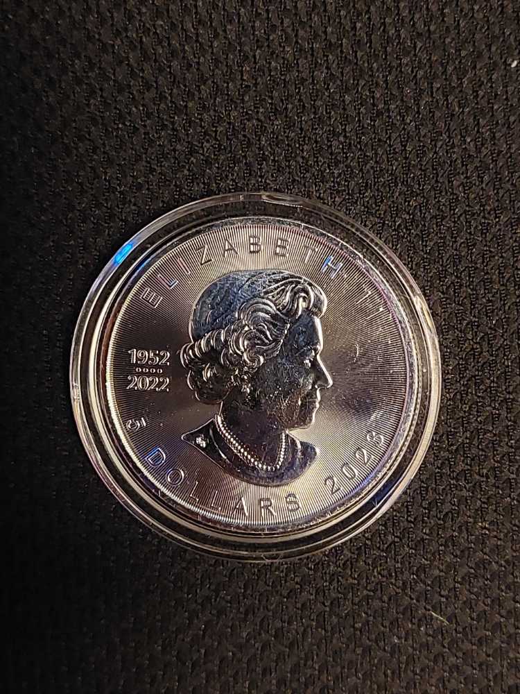 Canadian Silver Maple Leaf  coin collectible - Main Image 3
