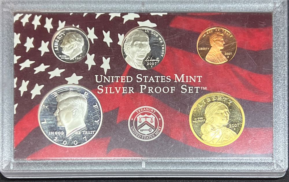 Royal Celebration Set HM Queen Elizabeth II 95th Birthday