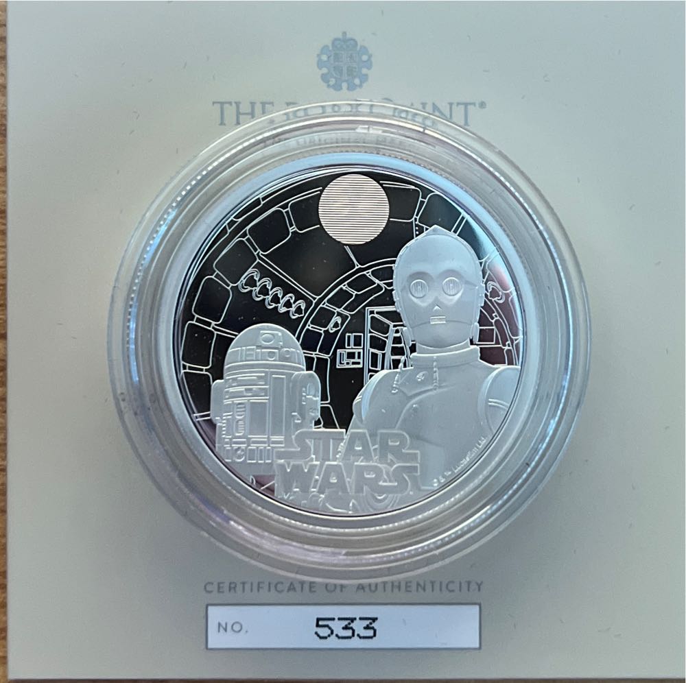 Star Wars, R2-D2 And C-3Po £5 Silver Proof Coin  coin collectible [Barcode 5026177618119] - Main Image 3