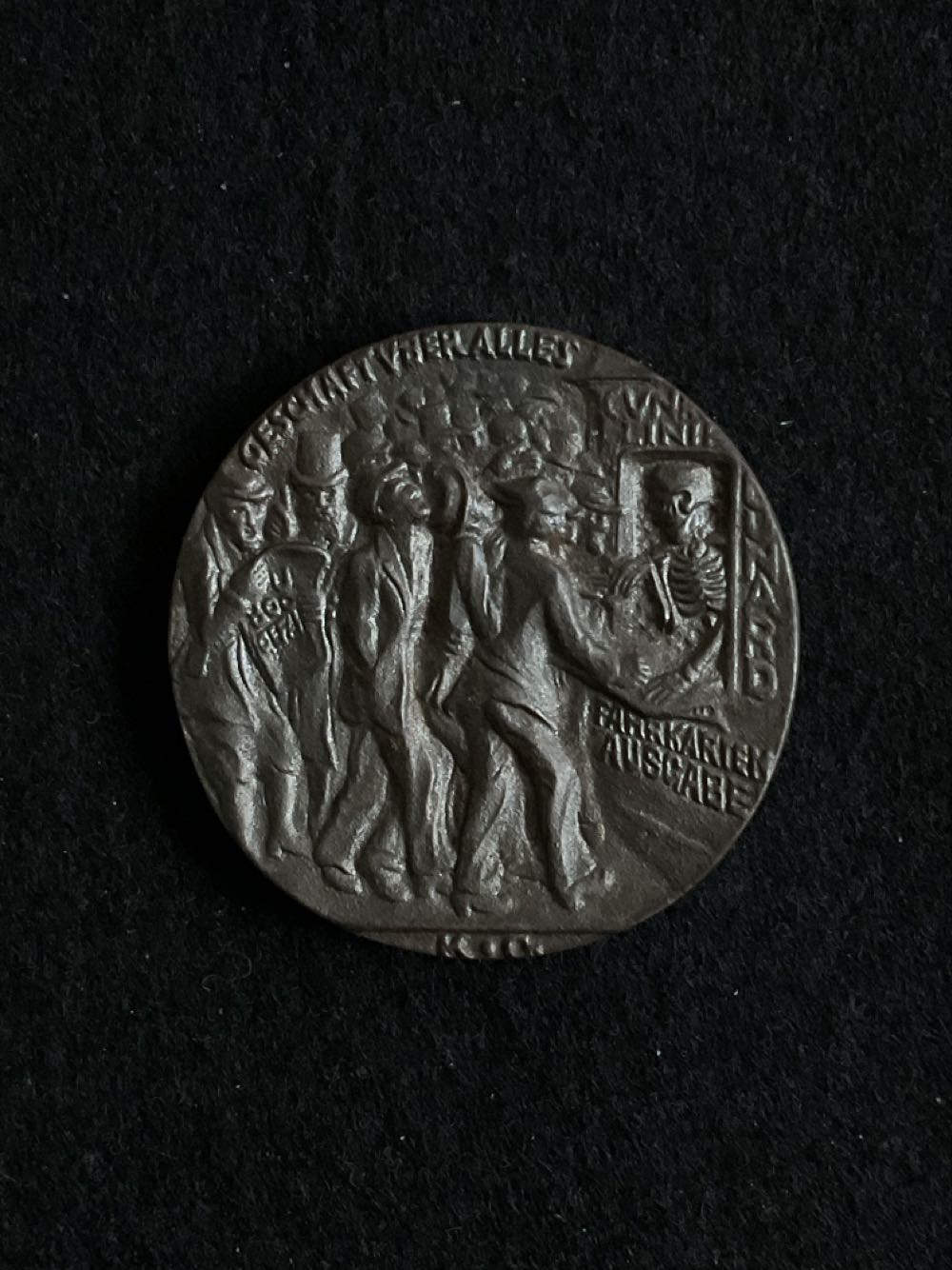 RMS Lusitania Medal  coin collectible - Main Image 2