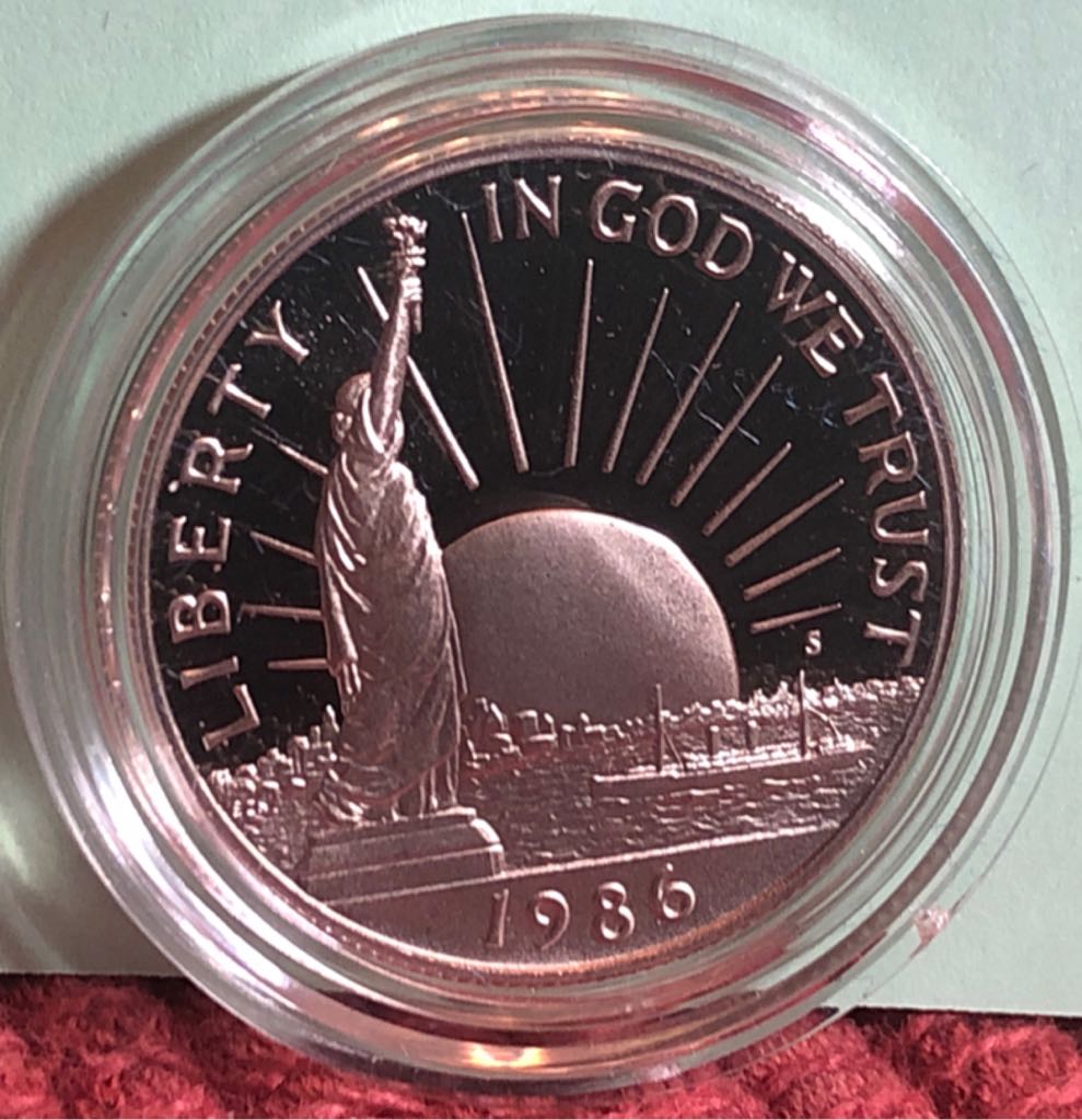 1988 NTA Lynx Rufus One Ounce Silver Round