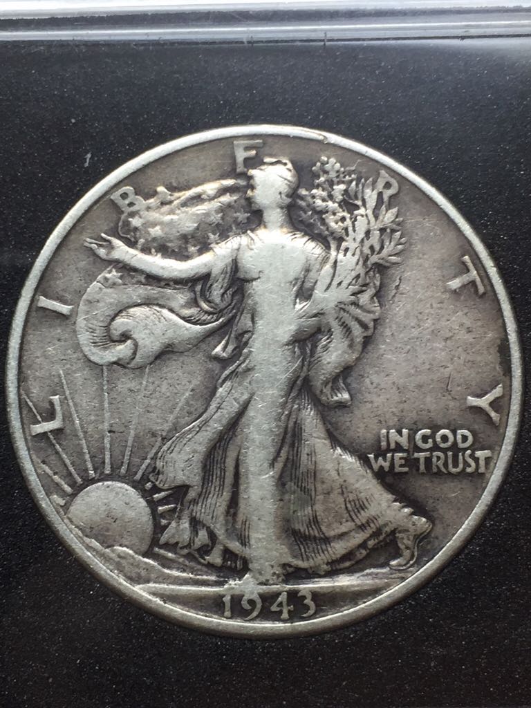 2023 Queen Elizabeth Coronation Anniversary 1/8th Sovereign