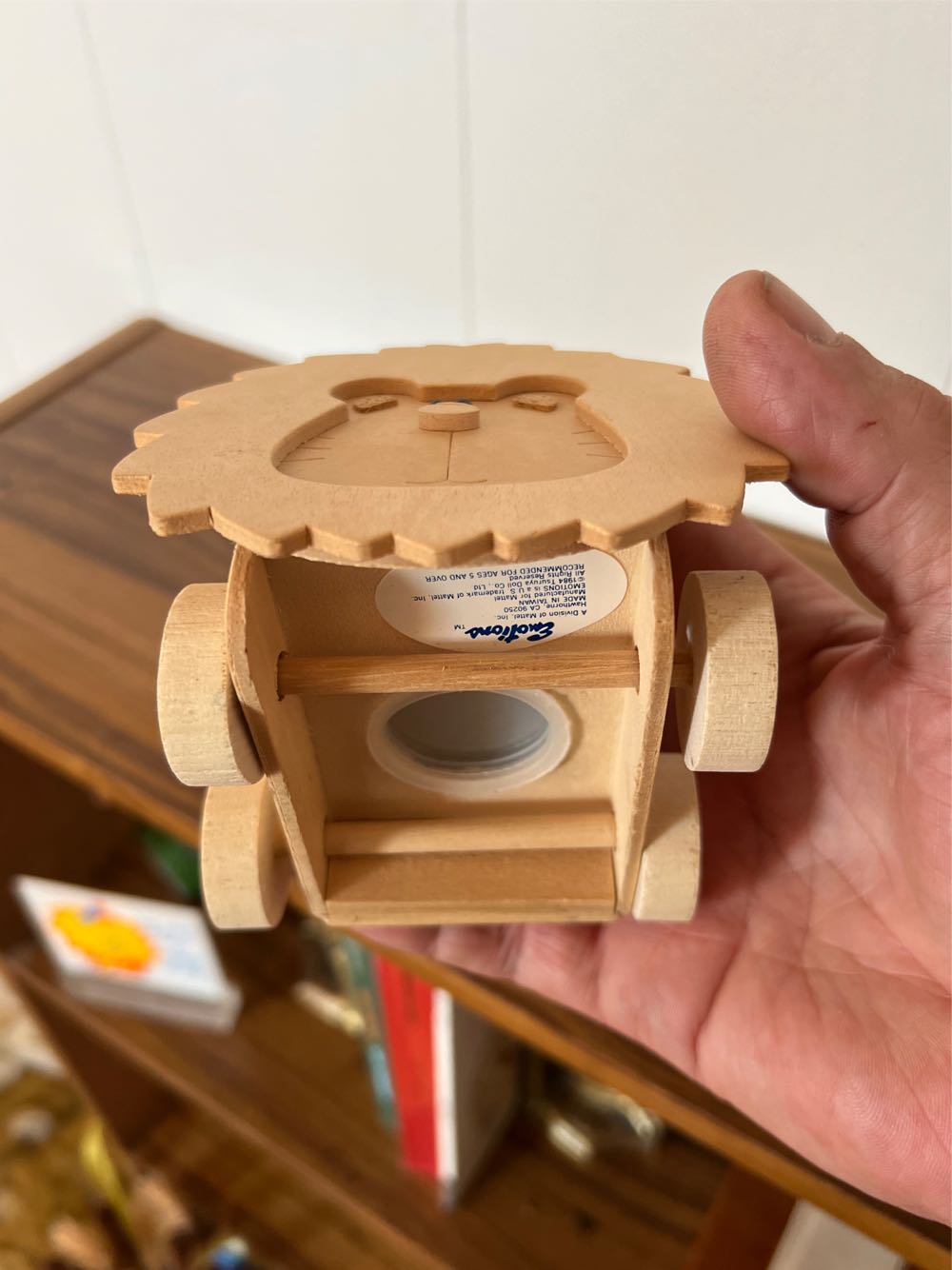 Lion wooden Piggy Bank  coin collectible - Main Image 3