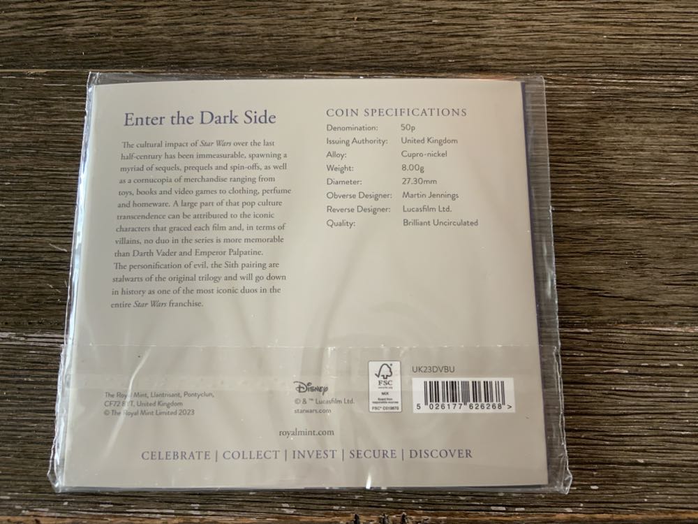 Star Wars ~ Enter the Dark Side  coin collectible [Barcode 5026177626268] - Main Image 2