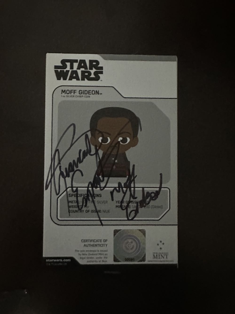 Moff Gideon Coin Signed By giancarlo esposito  coin collectible - Main Image 2