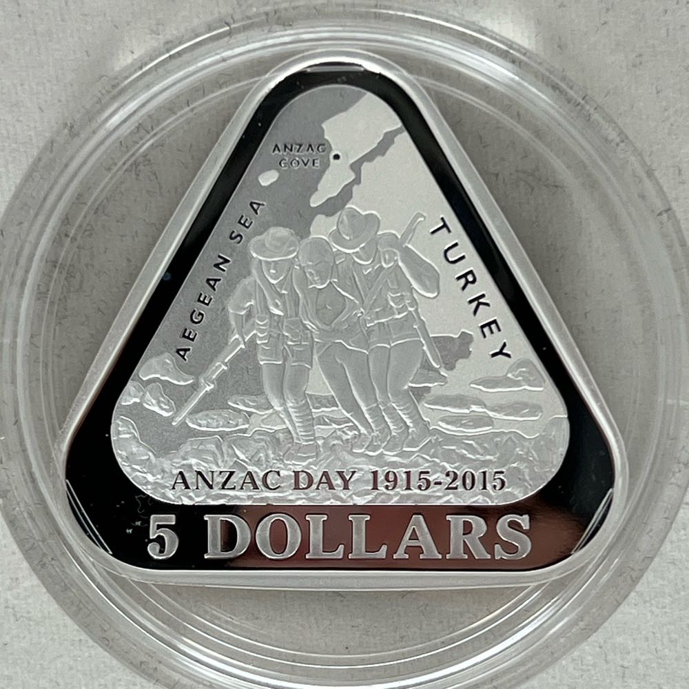 Meeting Gareth Southgate For The Princes Trust Medal