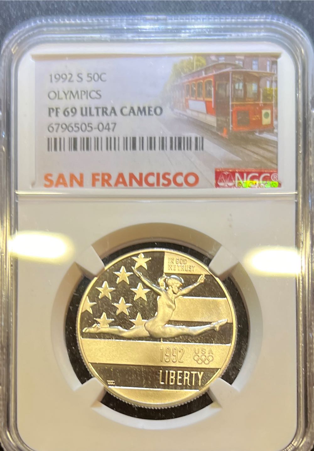 Paper $2 1928 G E02577669A Red Seal