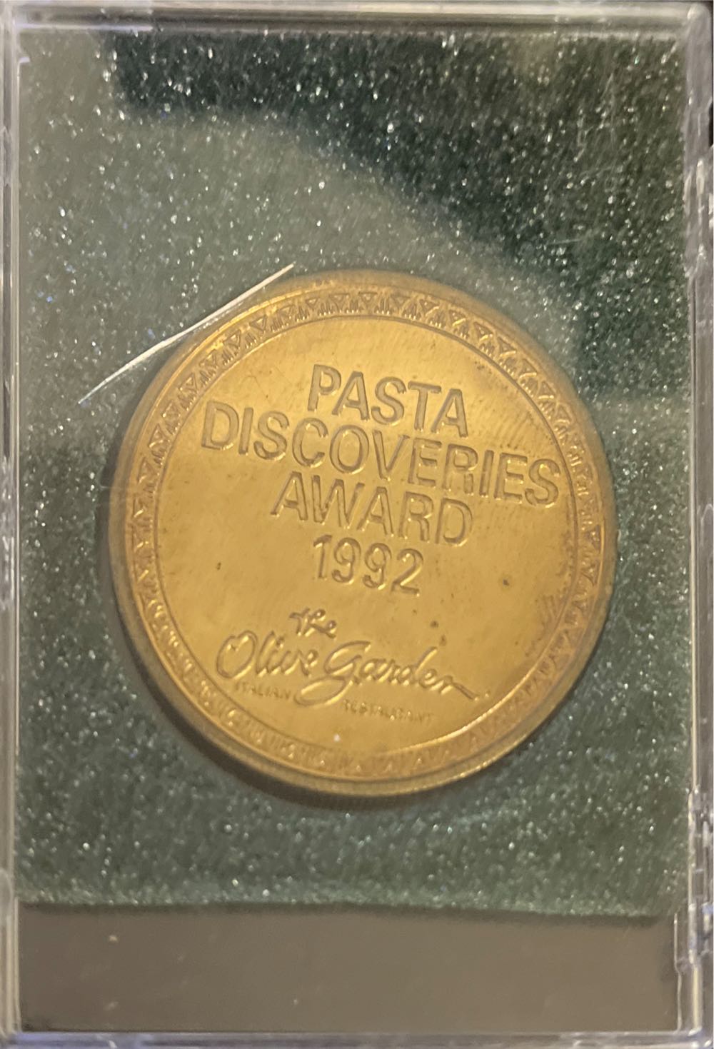Pasta Discoveries Award 1992 The Olive Garden Italian Restaurant Christopher Columbus Vision - Destiny - Adventure  coin collectible - Main Image 2