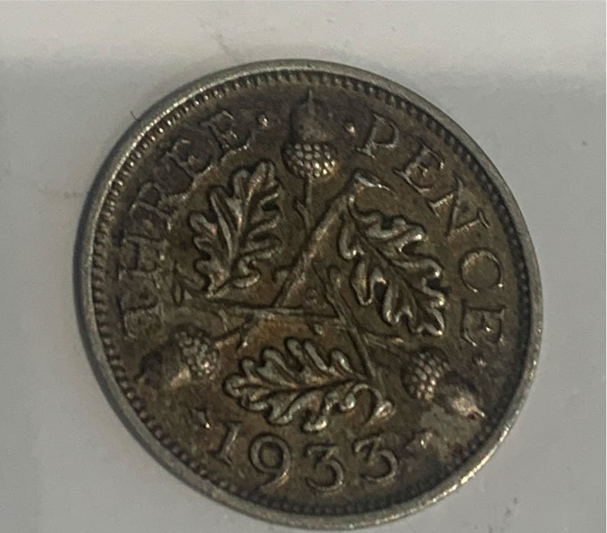 George V - 1933 - 3d  coin collectible - Main Image 2