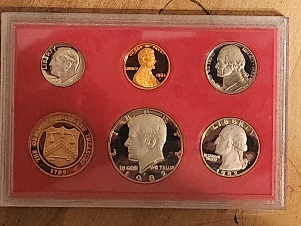 Canadian 1999 Elizabeth II 5 Cent Nickel