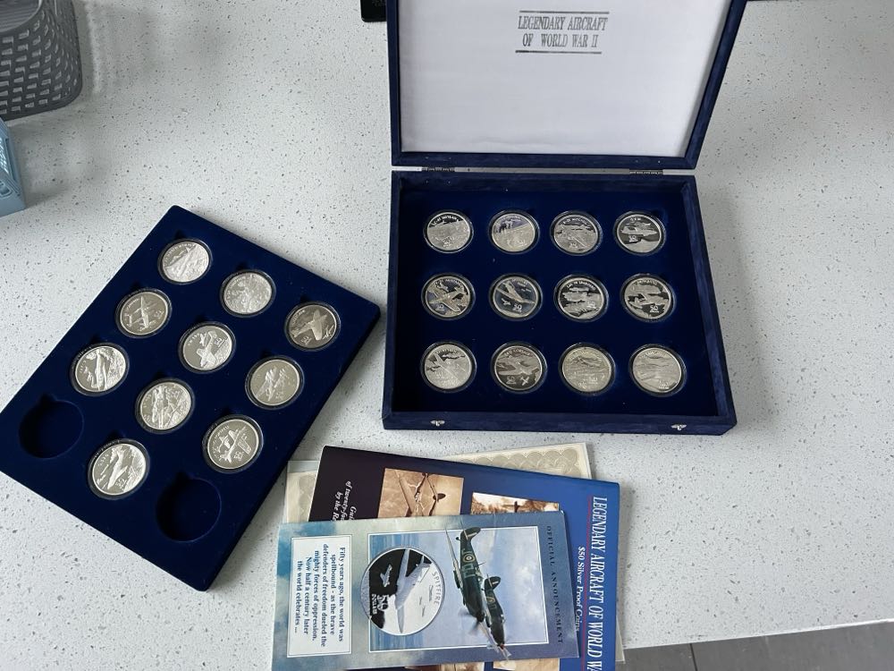 1991 WW2 Legendary Aircraft - P-51  coin collectible - Main Image 3