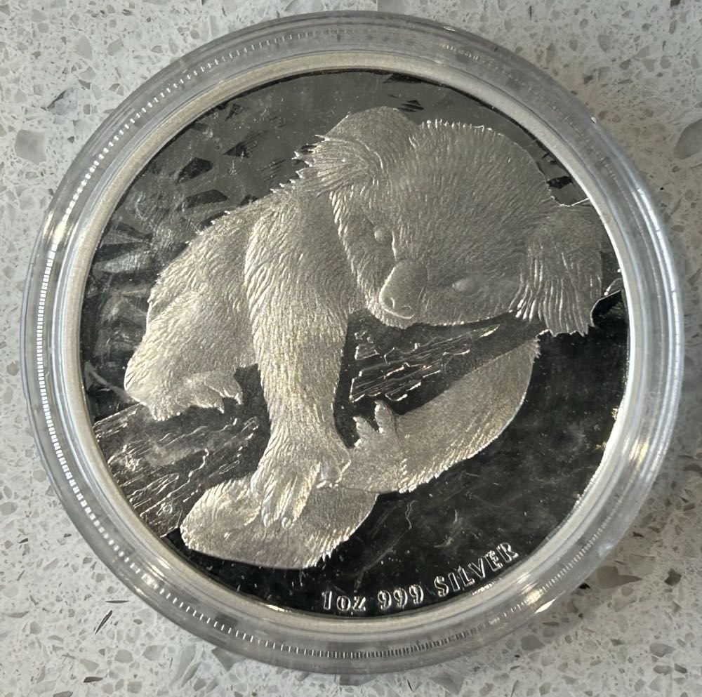 Heroes Of Desert Storm $5 Commemorative Coin