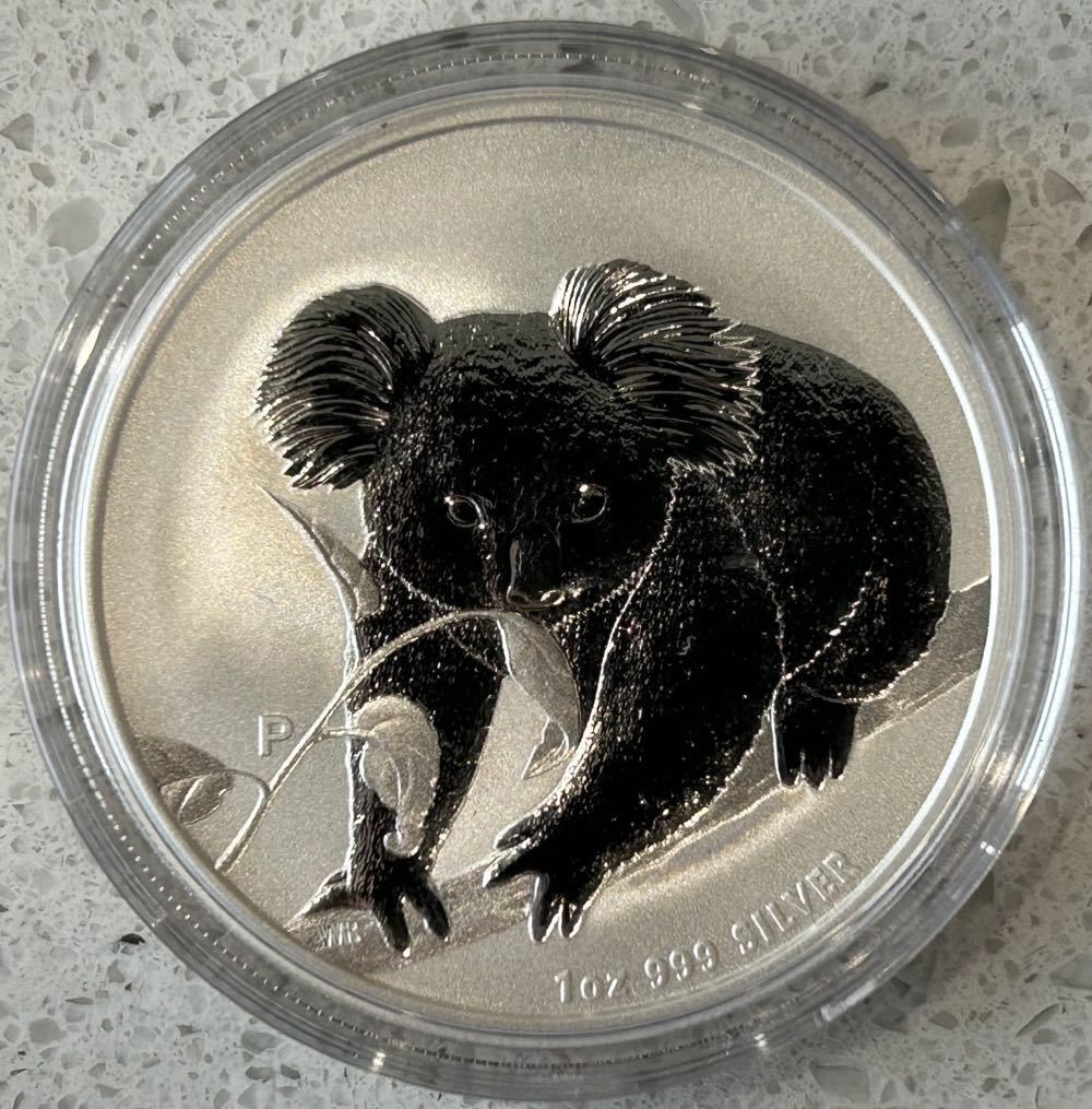 Una And The Lion BU - The East India Company