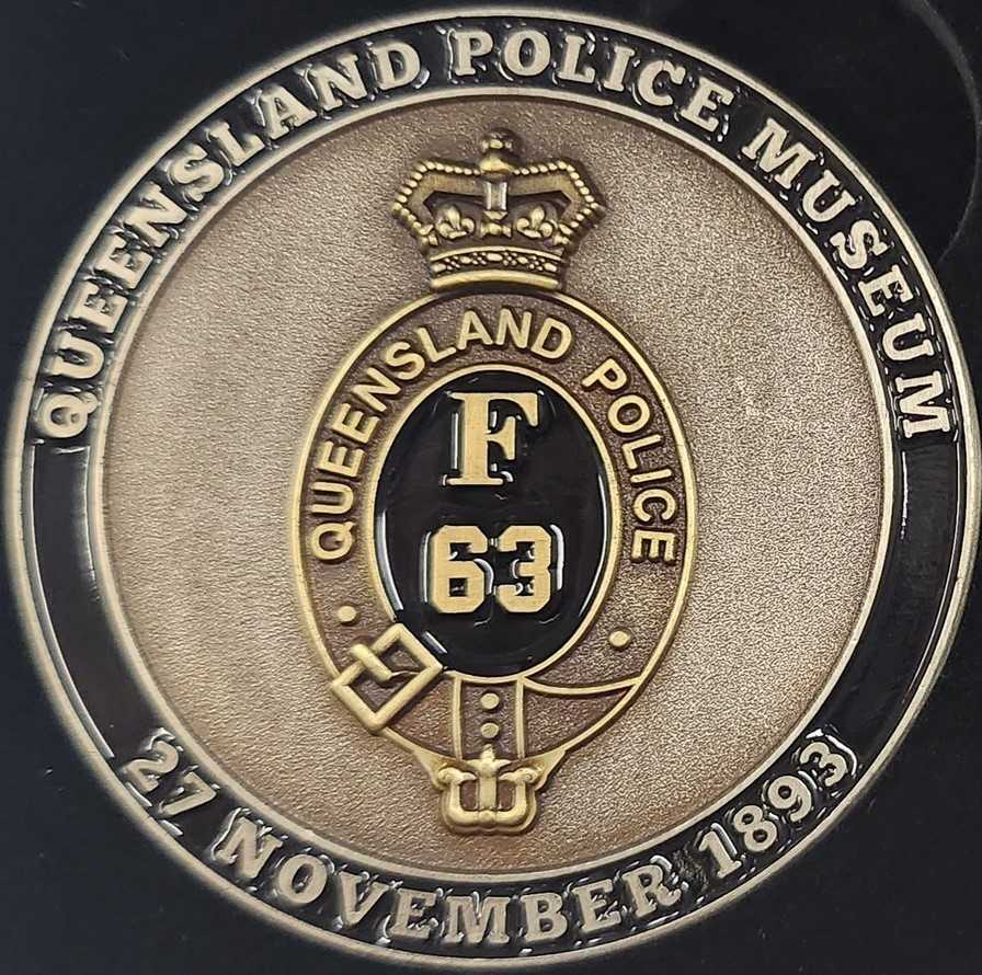 116 2023 QPM 130yrs  coin collectible - Main Image 2