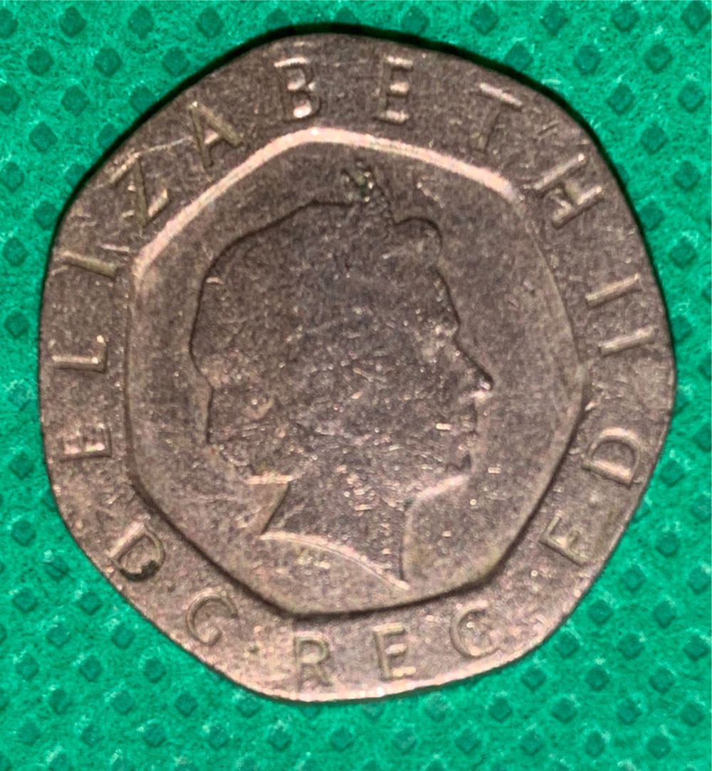 20 Pence - Elizabeth II (4th portrait; Tudor Rose)  coin collectible - Main Image 2