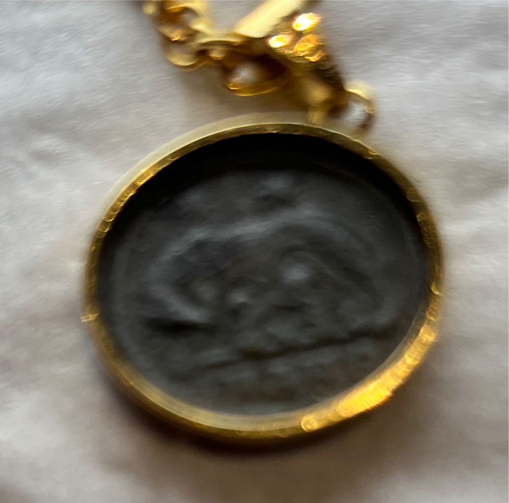 LOT 10  UNKNOWN ROMAN COIN ON NECKLACE  coin collectible - Main Image 2