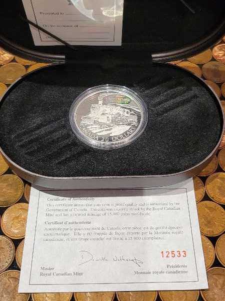 2002 D10 Locomotive  coin collectible - Main Image 2