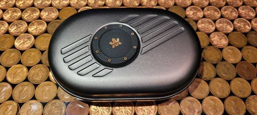 2000 Bluenose  coin collectible - Main Image 3