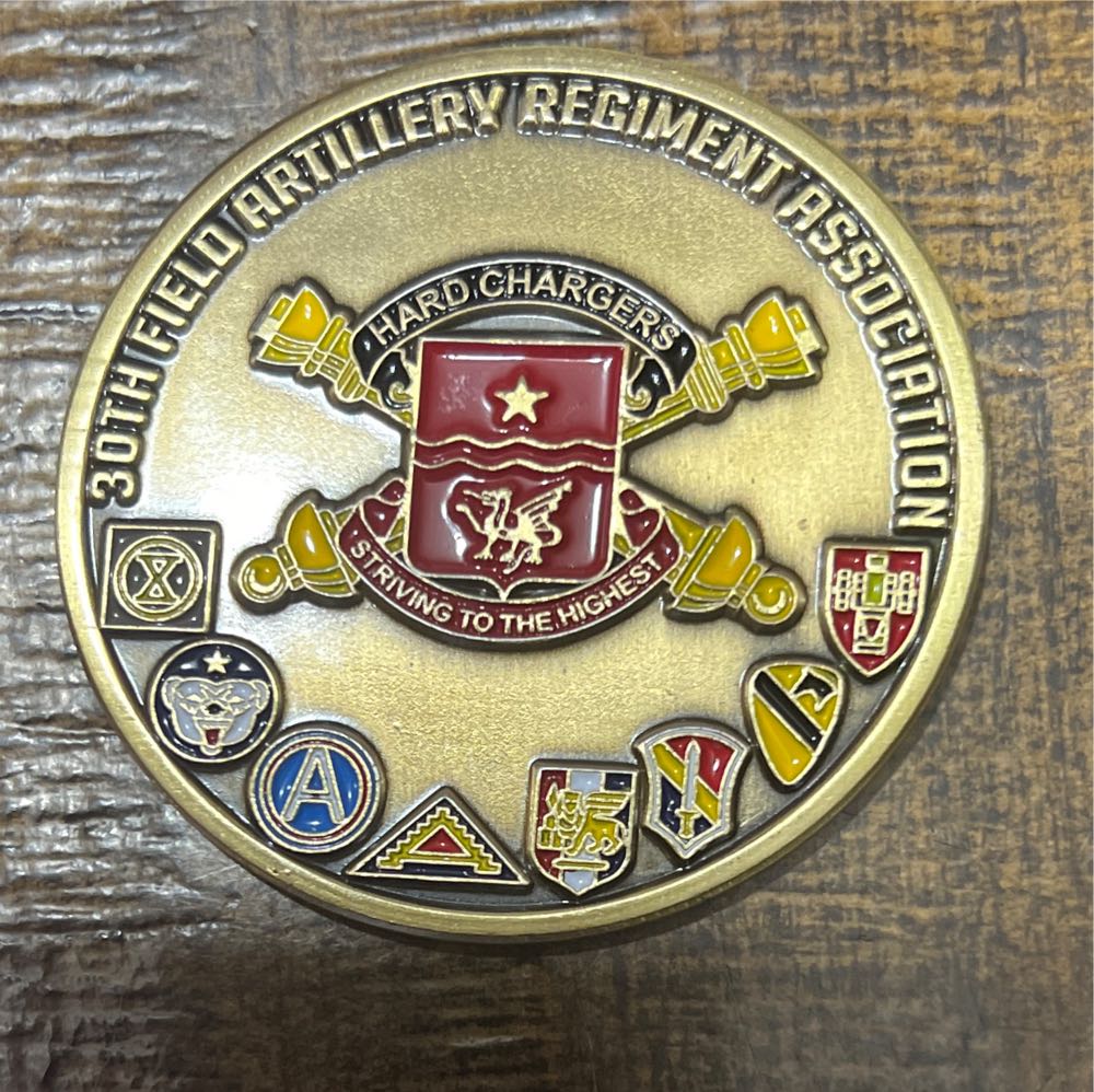 Disney’s 100 Years Of Wonder Medallion - Donald & Daisy