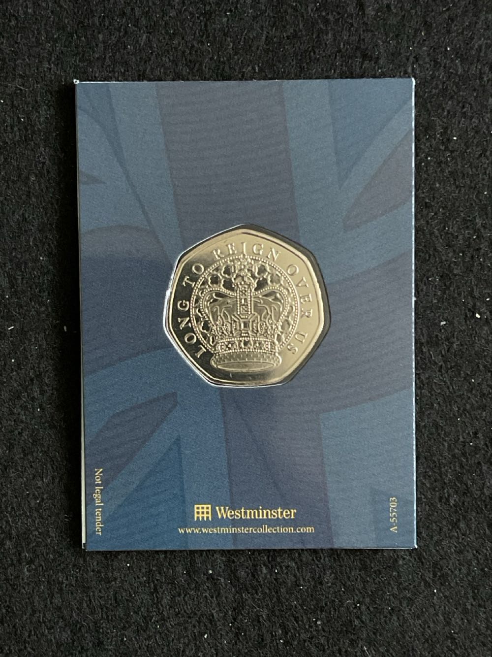 King Attending Christmas Day Church Service Medal  coin collectible - Main Image 2