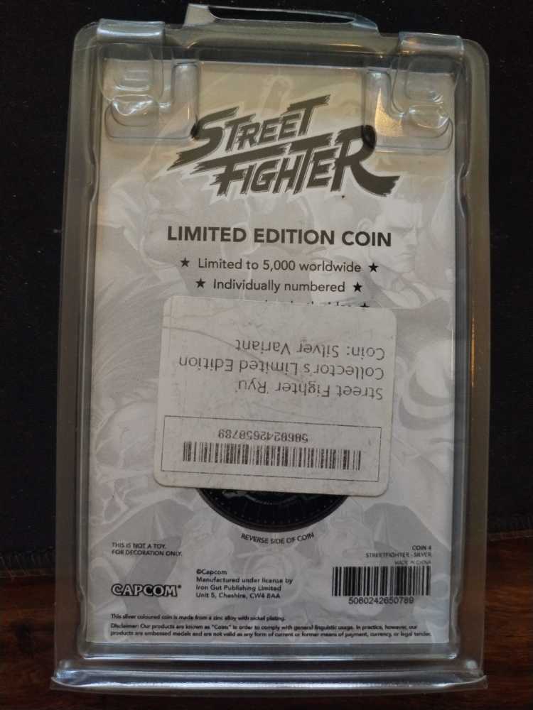 Street Fighter  coin collectible [Barcode 117371000062] - Main Image 2