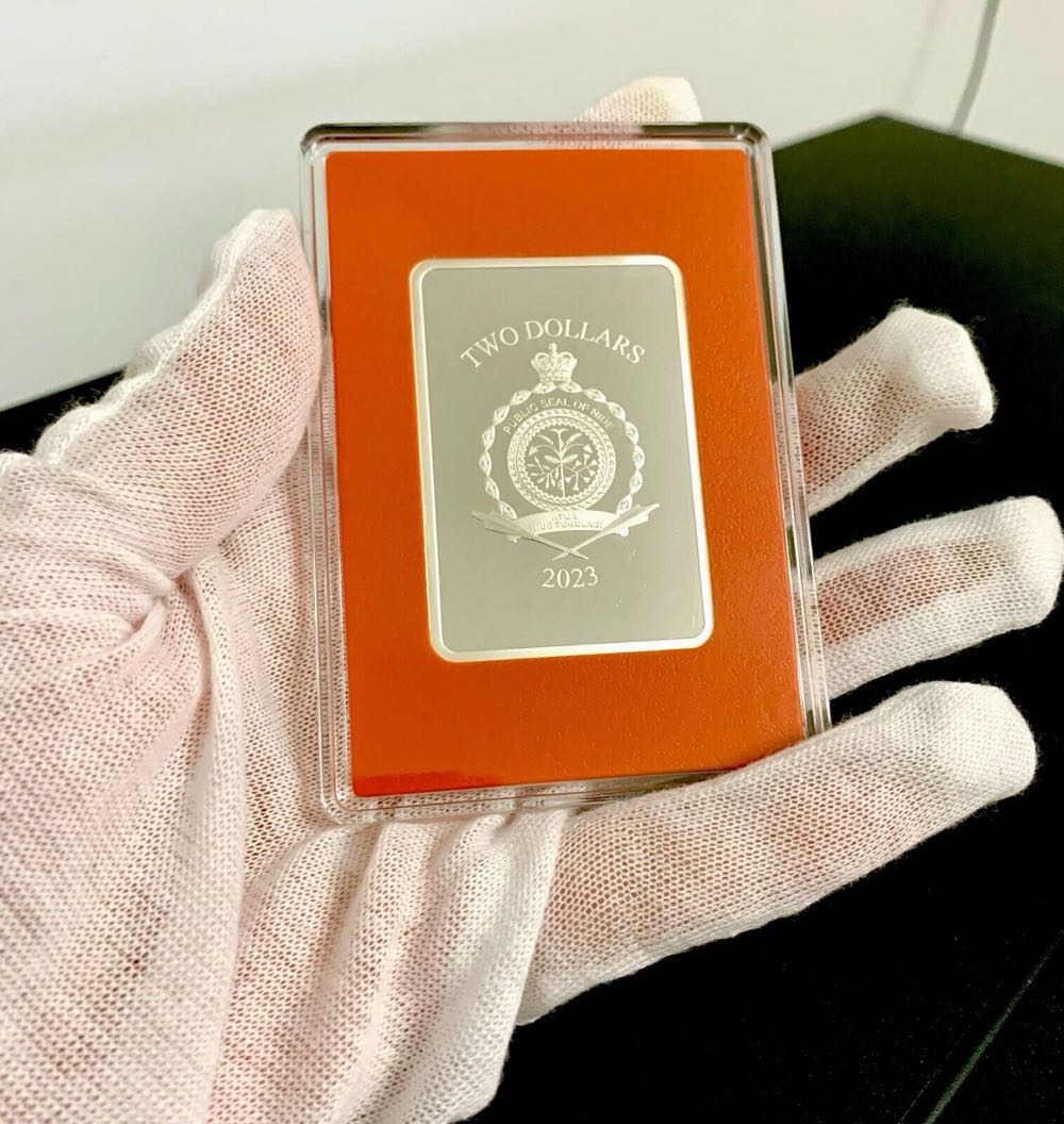 DC Trading Coins (2023 Niue) - CYBORG  coin collectible - Main Image 2