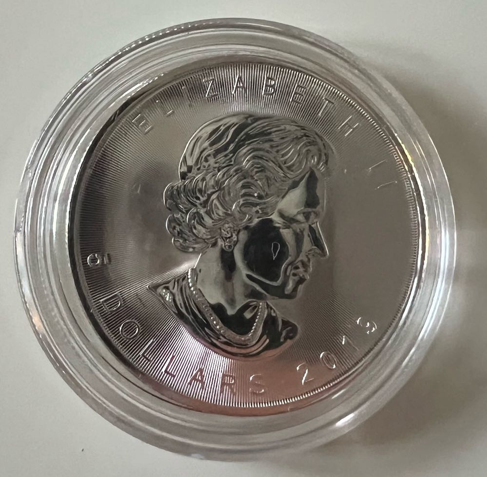 Maple Leaf  coin collectible - Main Image 2