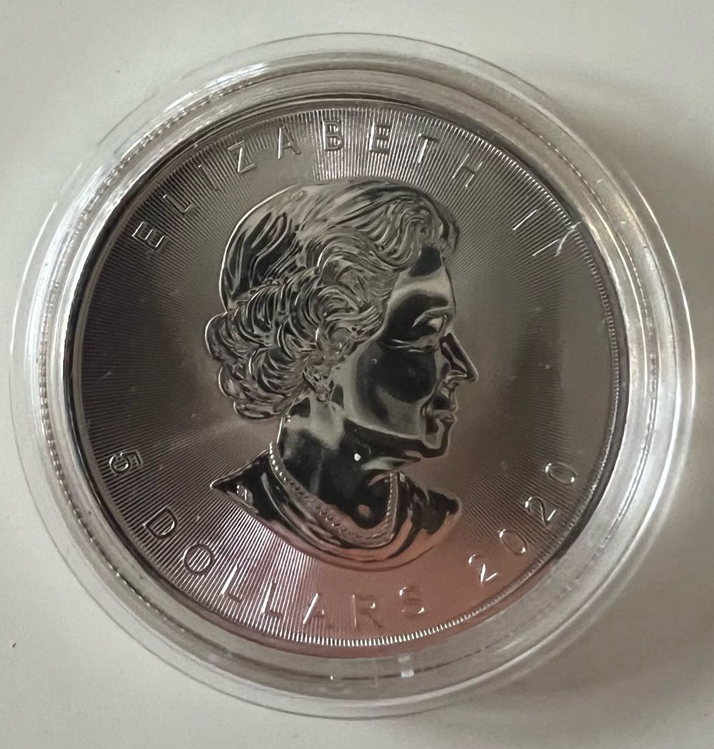 Maple Leaf  coin collectible - Main Image 2